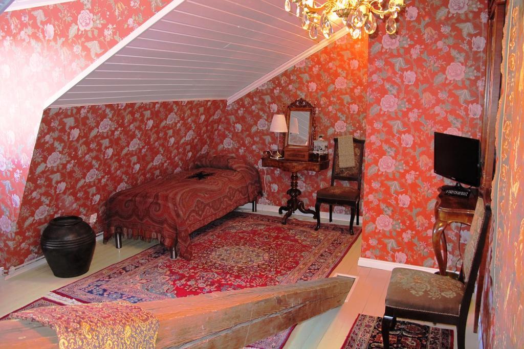 Hotel Toeyrylae Manor Artjärvi Room photo